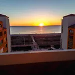 Apartman Superbe Vue Avec Acces Direct Et Parking Le Barcarès