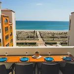 Superbe Vue Avec Acces Direct Et Parking Apartman