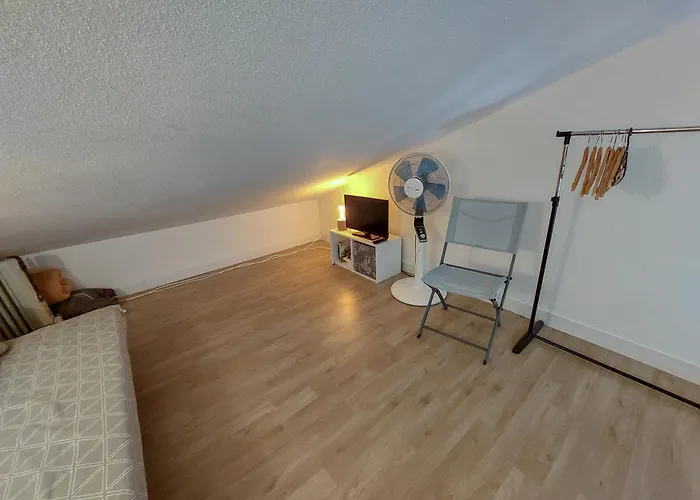 Lägenhet Superbe Vue Avec Acces Direct Et Parking *