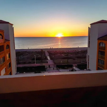 Apartmán Superbe Vue Avec Acces Direct Et Parking Le Barcarès