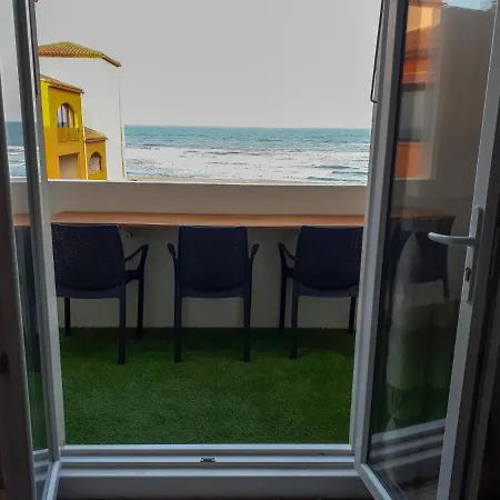 Superbe Vue Mer Avec Acces Direct Plage Et Parking Apartman