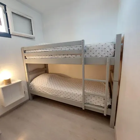 Superbe Vue Mer Avec Acces Direct Plage Et Parking Apartman